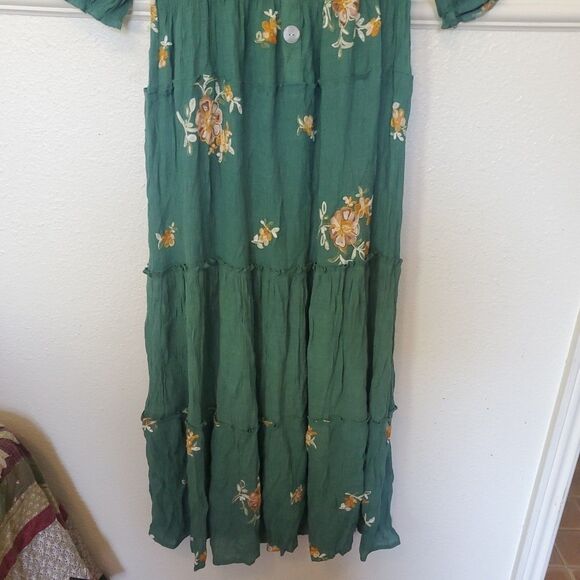 Boho Fig & Flower Embroidered Texture Peasant Dress Medium Green Anthropologie - Picture 3 of 16